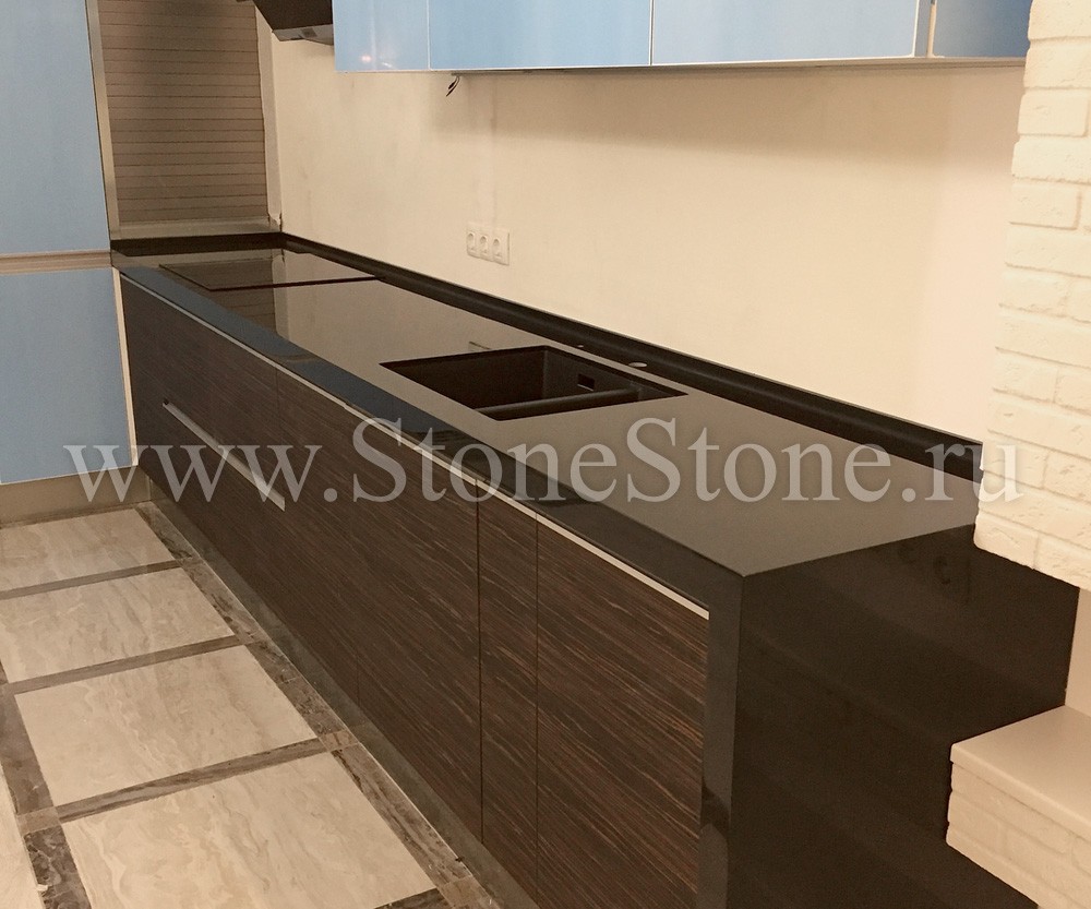 ������ ���������� �� ���������� ����� Corian Nocturne